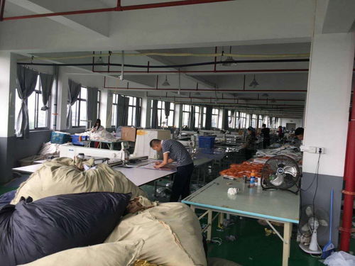 傘陂服裝廠招聘各環節人員并承接外發業務，助力服裝服飾零售市場發展